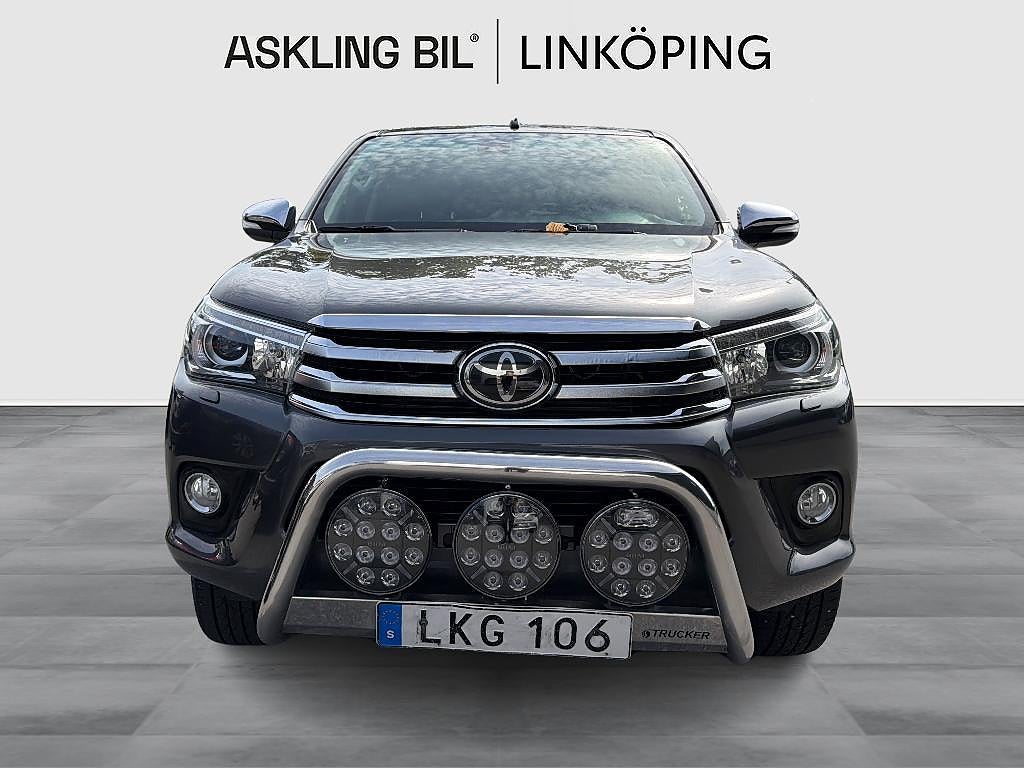 Toyota Hilux 2018 - miniatyr 5