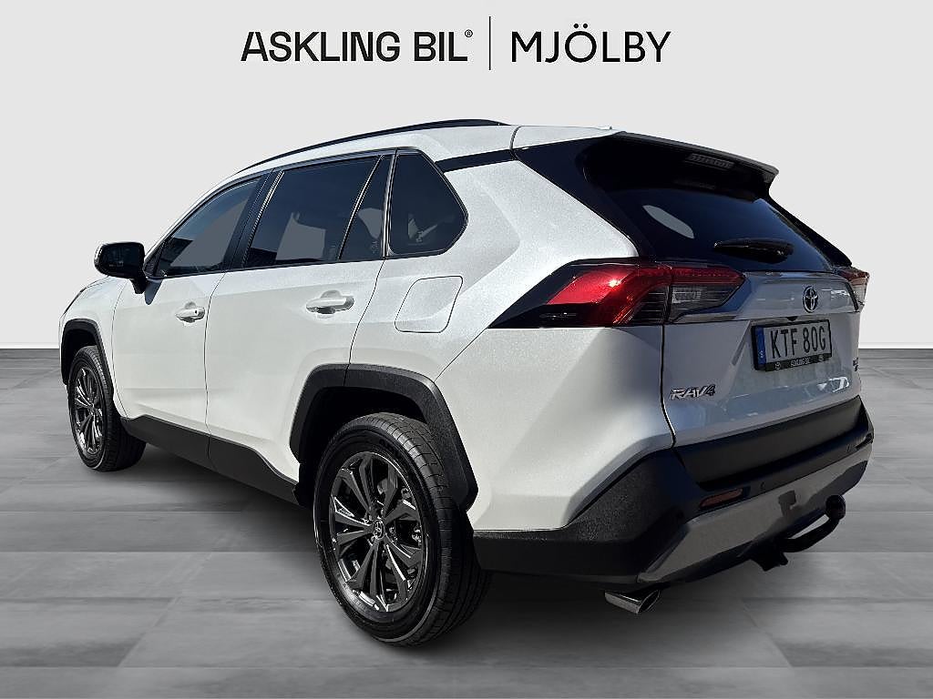 Toyota RAV4 2024 - miniatyr 2