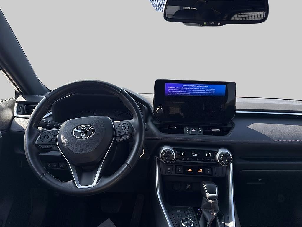 Toyota RAV4 2023 - miniatyr 8