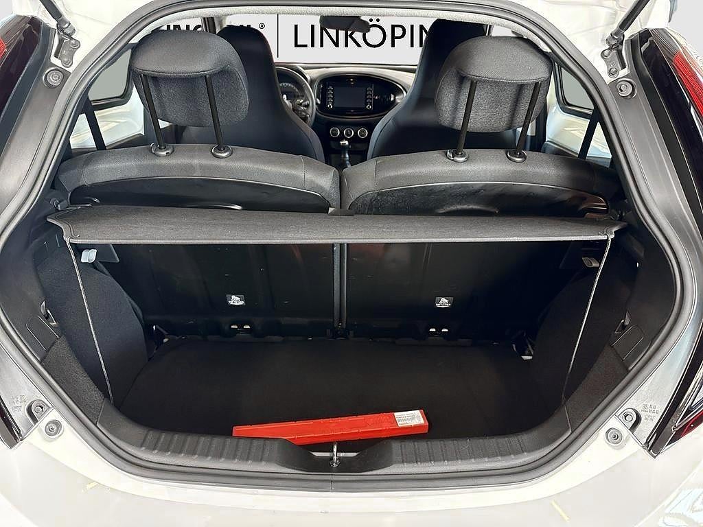 Toyota Aygo X 2023 - miniatyr 11