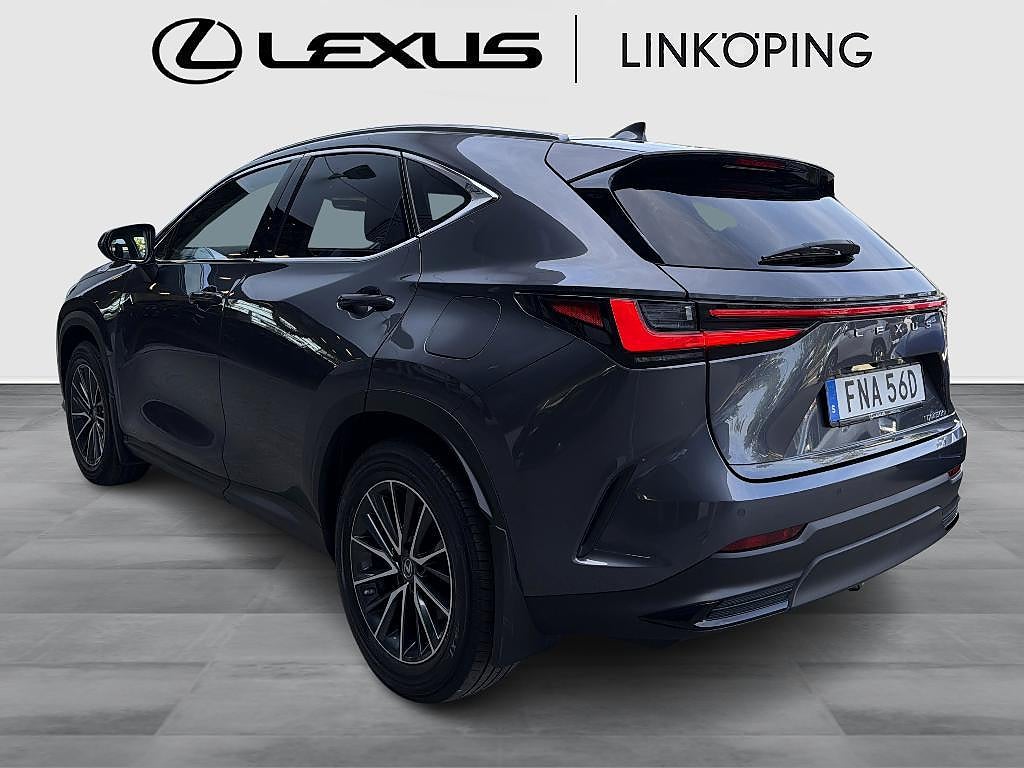 Lexus NX 2022 - miniatyr 2