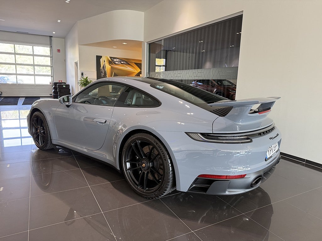 Porsche 911 2024 - miniatyr 4