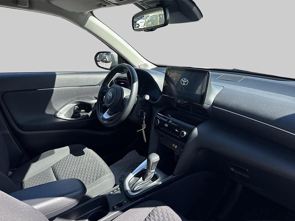 Toyota Yaris Cross 2025 - miniatyr 6