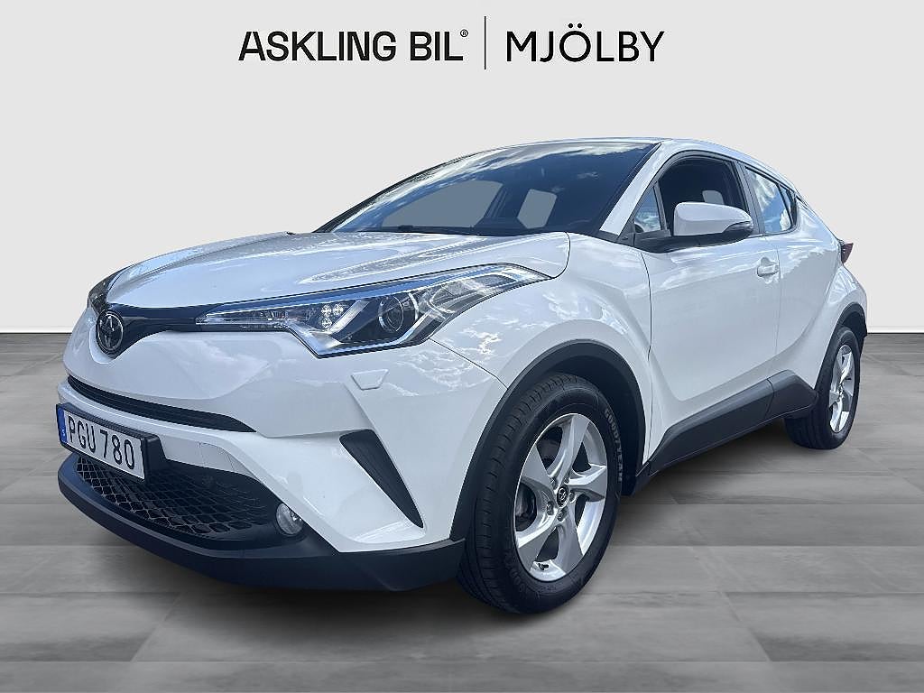 Toyota C-HR 2017 - bild 1 av 13