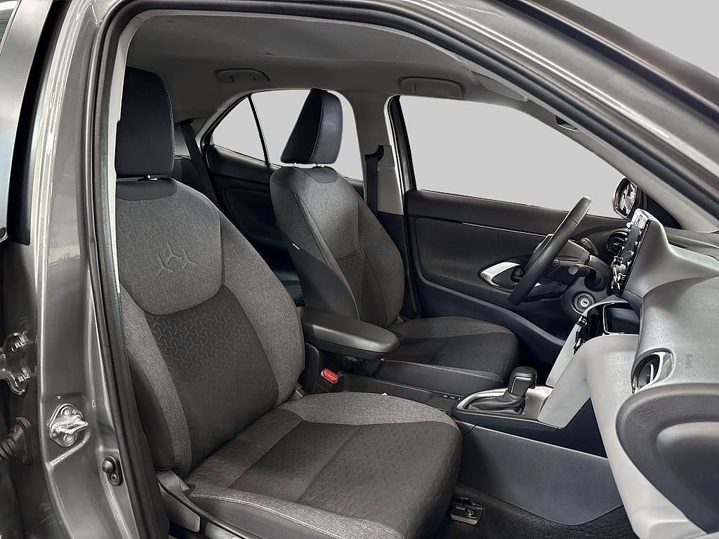 Toyota Yaris Cross 2022 - miniatyr 7
