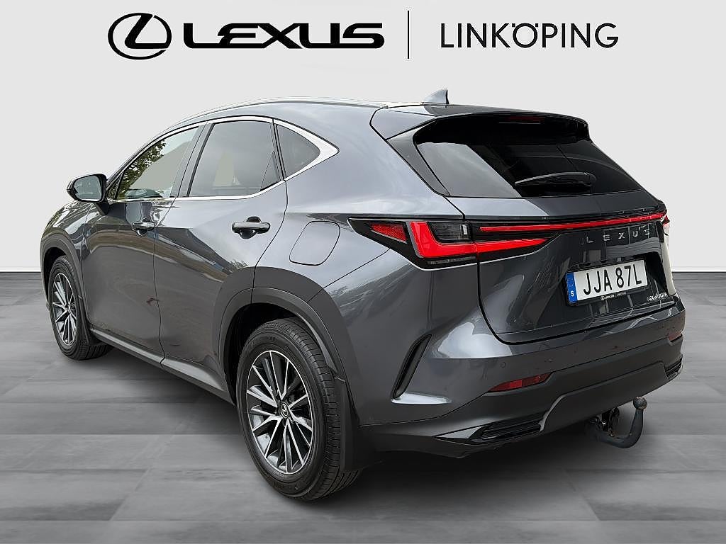 Lexus NX 2025 - miniatyr 2