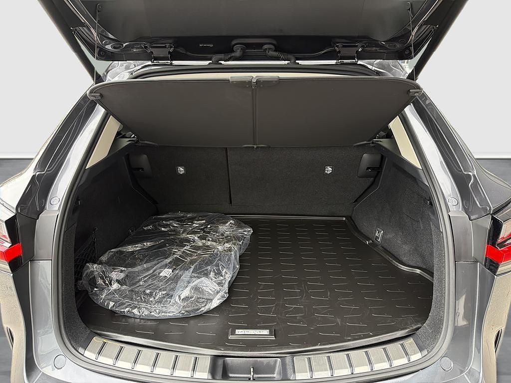 Lexus NX 2025 - miniatyr 10