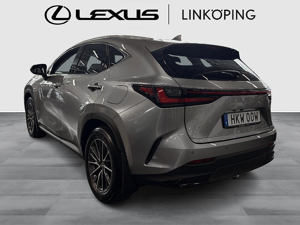 Lexus NX 2023 - miniatyr 2