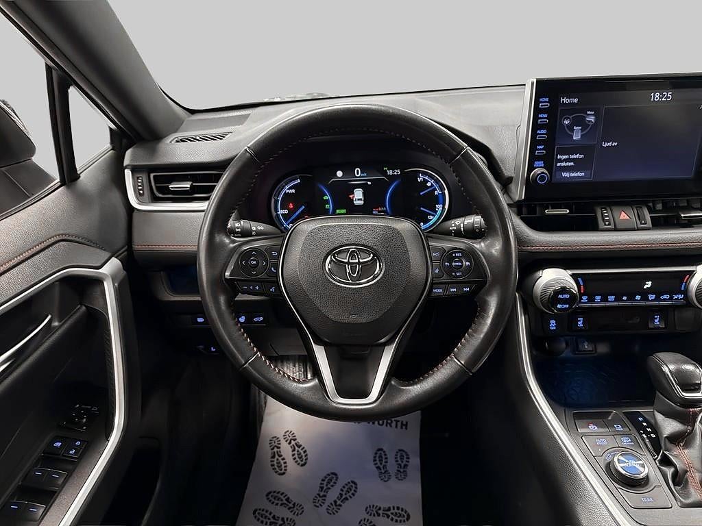 Toyota RAV4 2021 - miniatyr 9