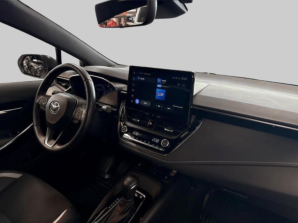 Toyota Corolla 2023 - miniatyr 6