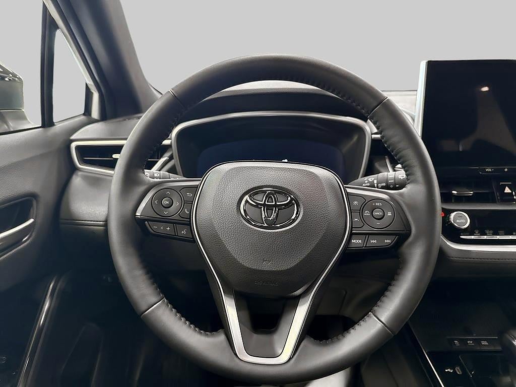 Toyota Corolla Cross 2025 - miniatyr 10