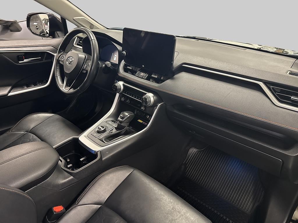 Toyota RAV4 2023 - miniatyr 7