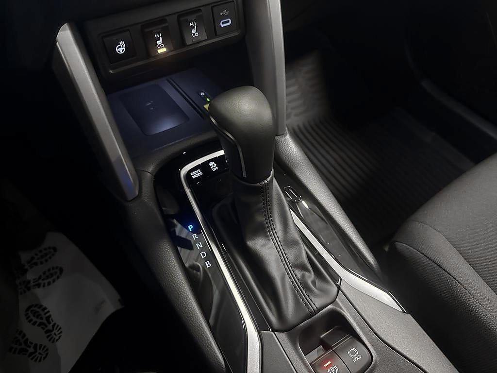 Toyota Corolla Cross 2024 - miniatyr 12