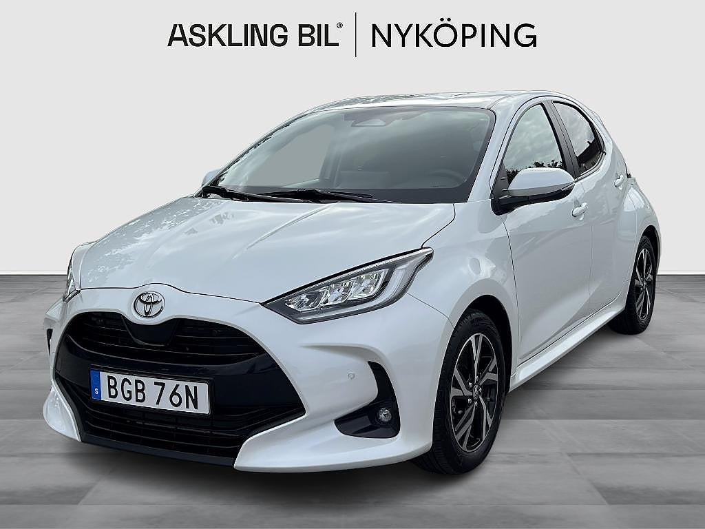 Toyota Yaris 2025 - bild 1 av 16