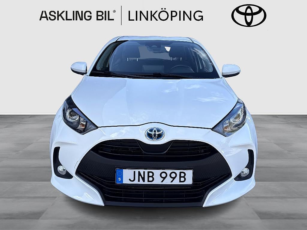 Toyota Yaris 2023 - miniatyr 6
