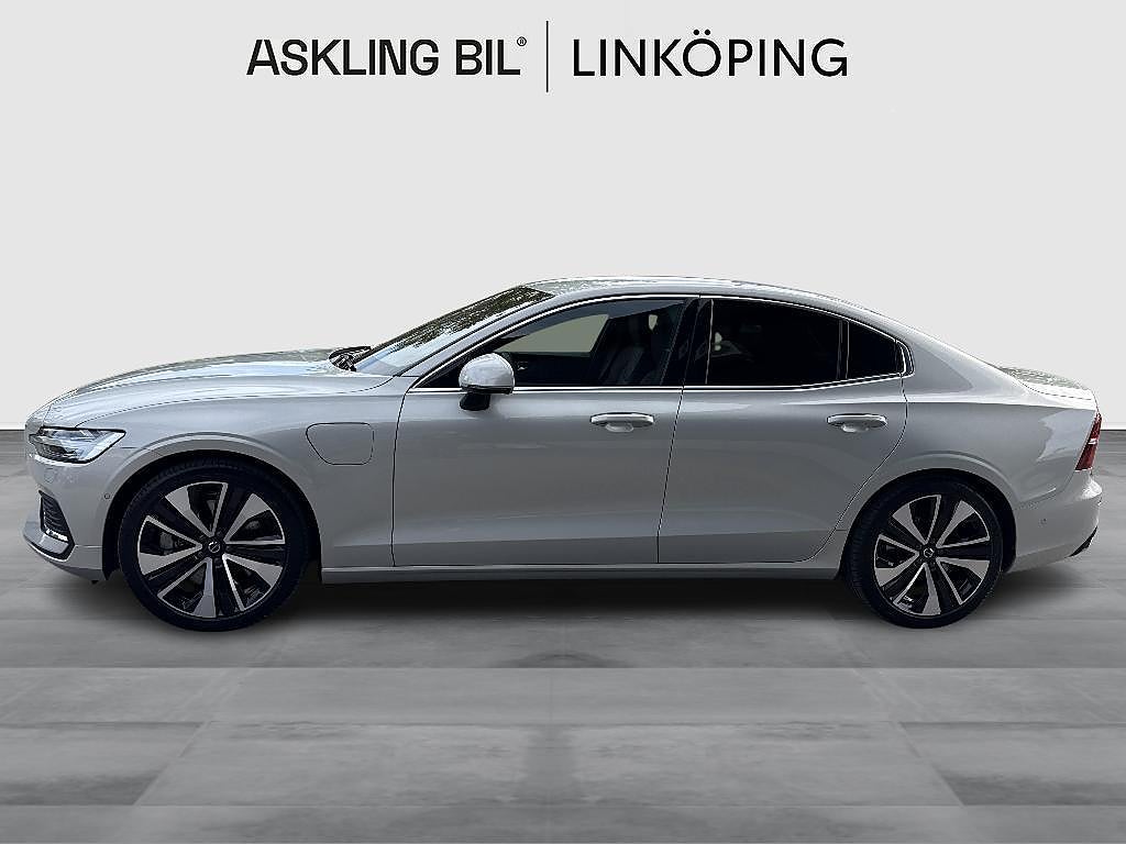 Volvo S60 2021 - miniatyr 3