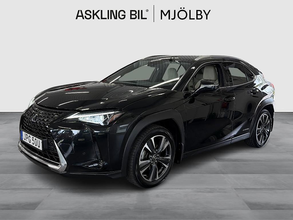 Lexus UX 2019 - bild 1 av 20