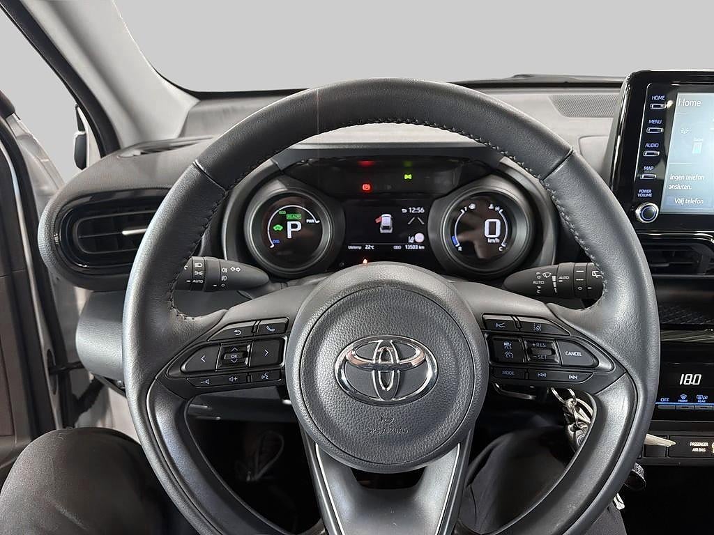 Toyota Yaris Cross 2024 - miniatyr 10