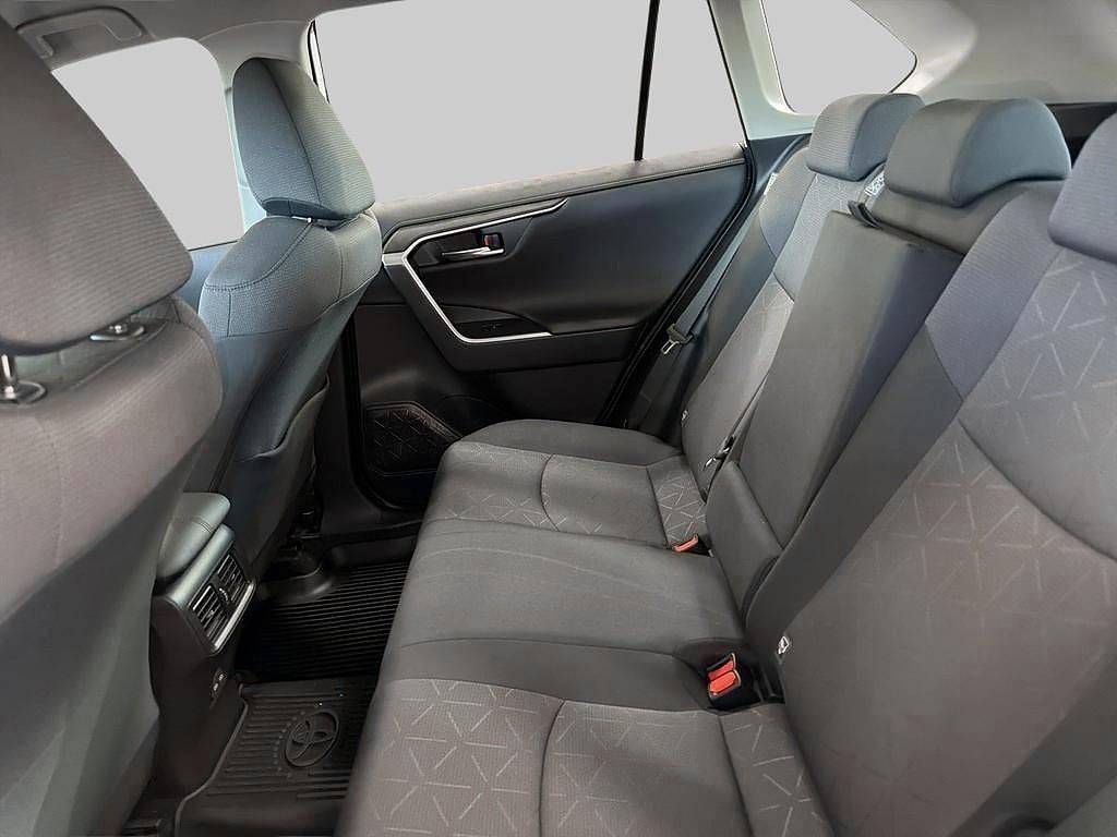 Toyota RAV4 2022 - miniatyr 8