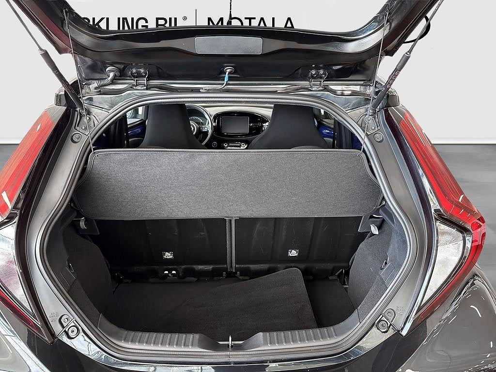 Toyota Aygo X 2022 - miniatyr 11