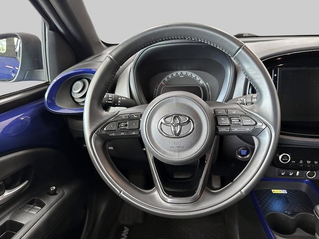 Toyota Aygo X 2022 - miniatyr 10