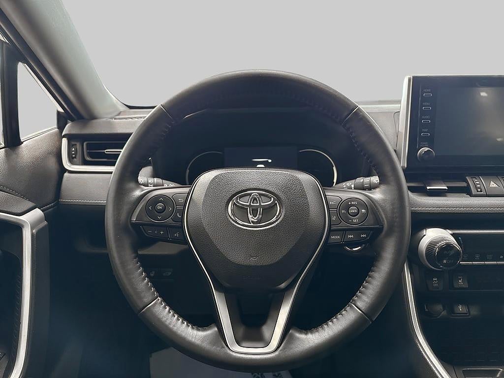 Toyota RAV4 2022 - miniatyr 10