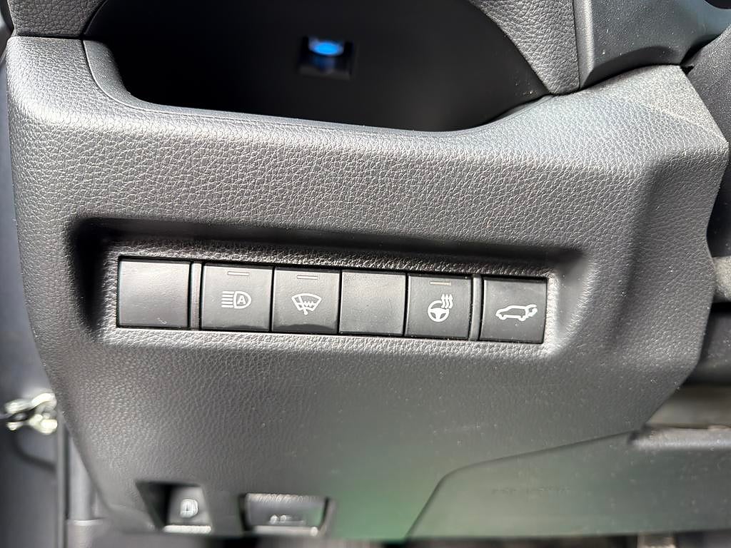 Toyota RAV4 2021 - miniatyr 16