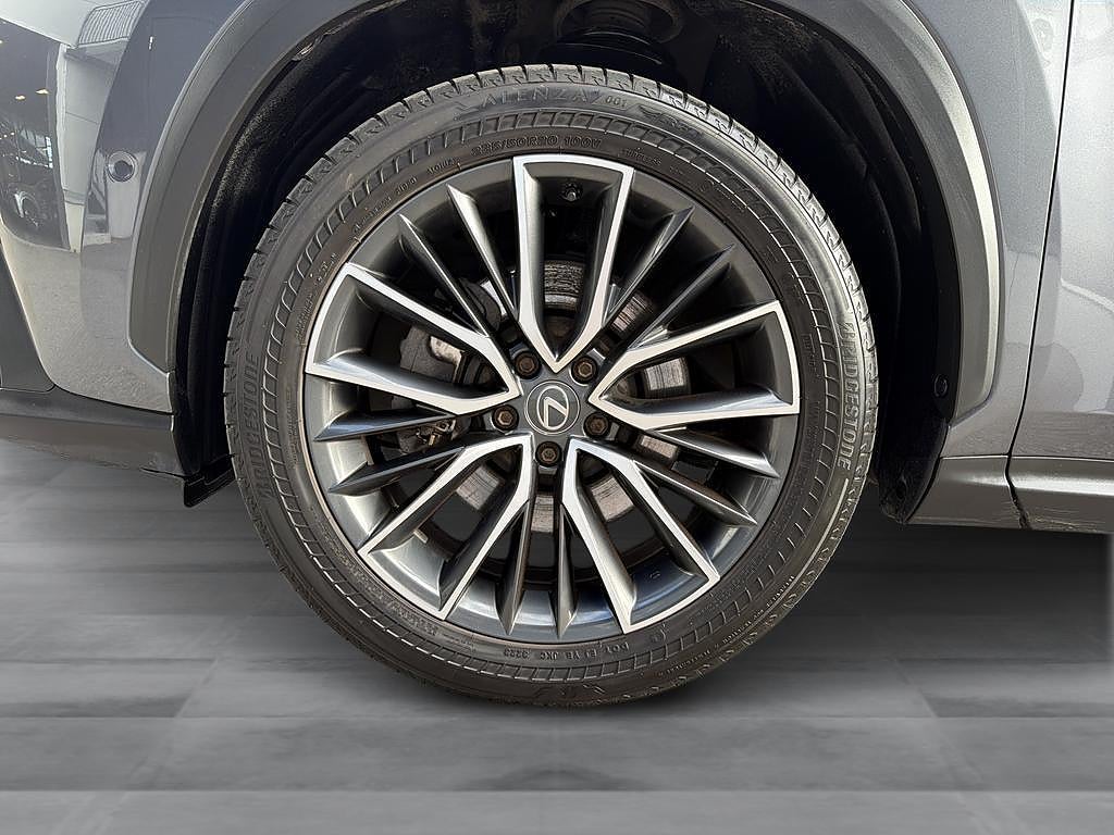 Lexus NX450H+ 2023 - miniatyr 11