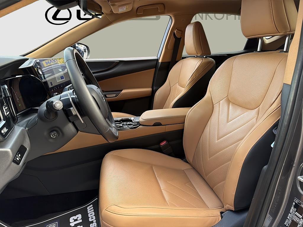 Lexus NX450H+ 2023 - miniatyr 12