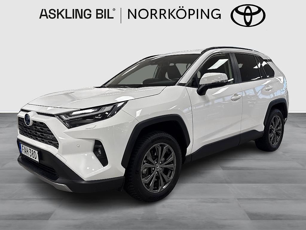 Toyota RAV4 2025 - bild 1 av 6