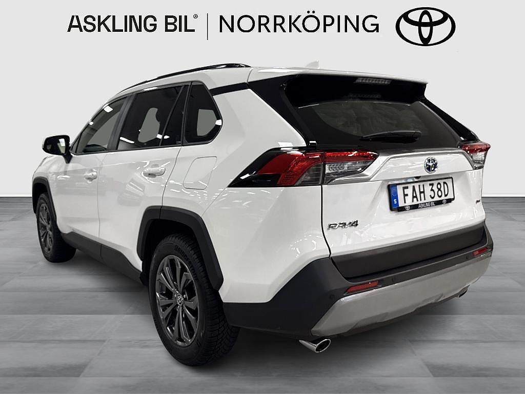 Toyota RAV4 2025 - miniatyr 3