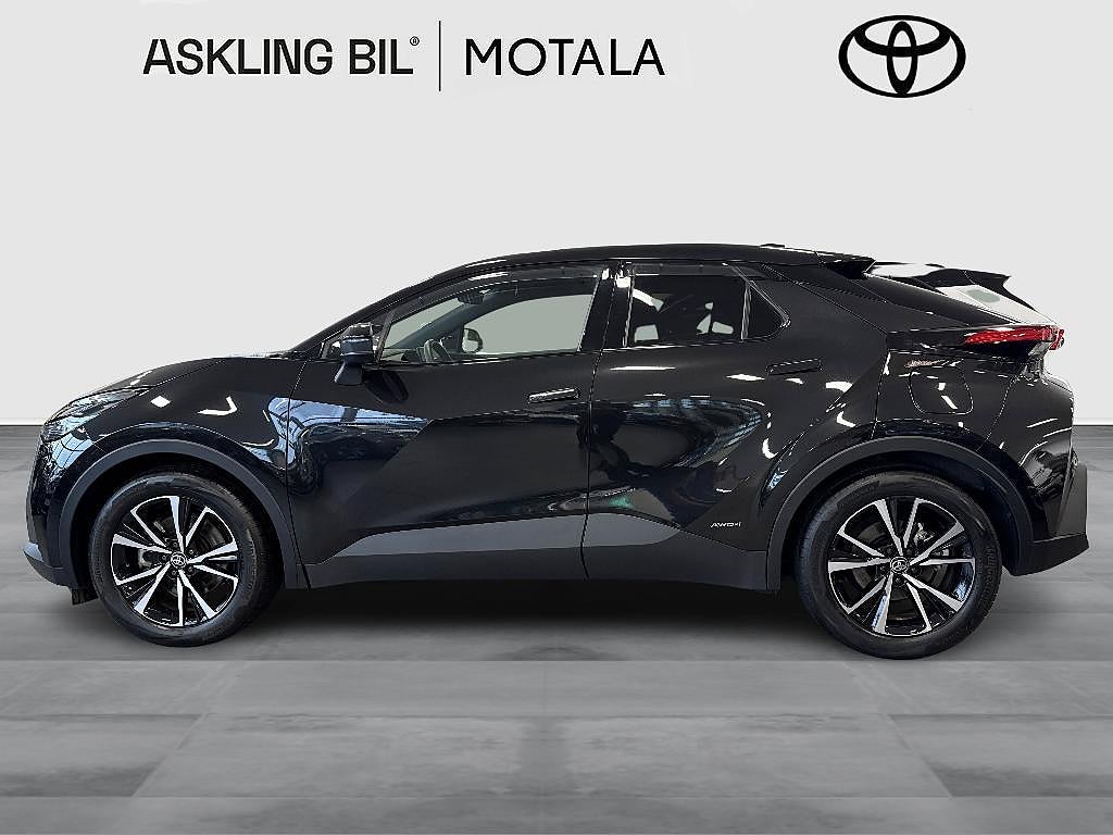 Toyota C-HR 2024 - miniatyr 4