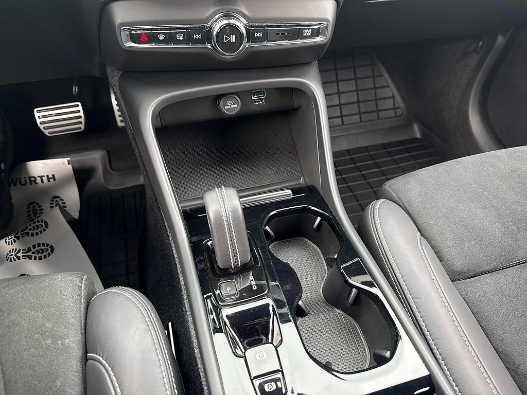 Volvo XC40 2022 - miniatyr 16