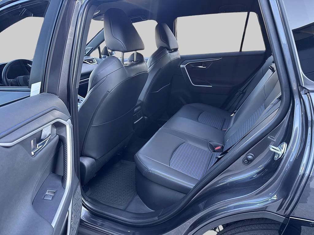 Toyota RAV4 2025 - miniatyr 7