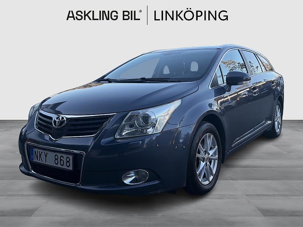 Toyota Avensis 2011 - bild 1 av 11