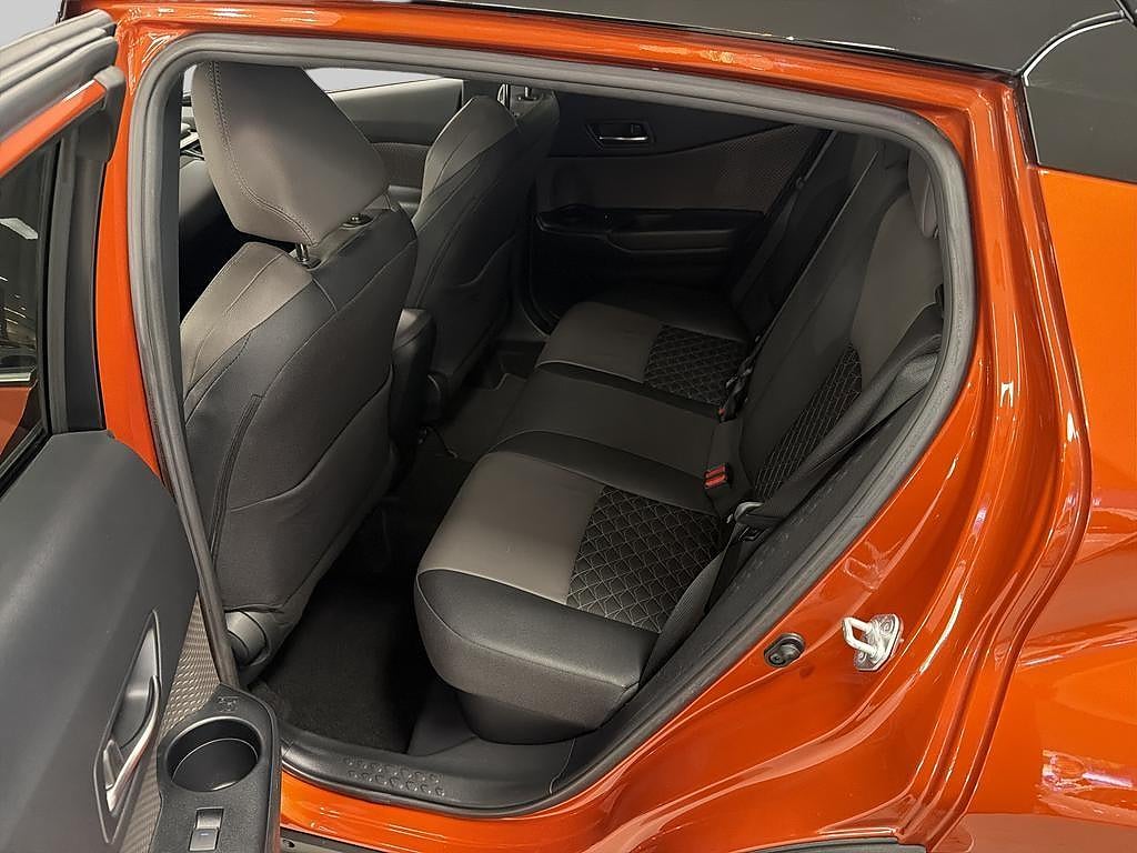 Toyota C-HR 2019 - miniatyr 7