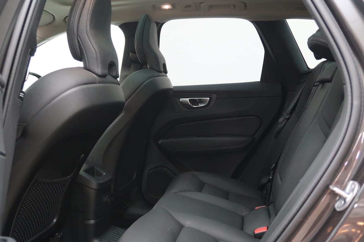 Volvo XC60 2024 - miniatyr 5