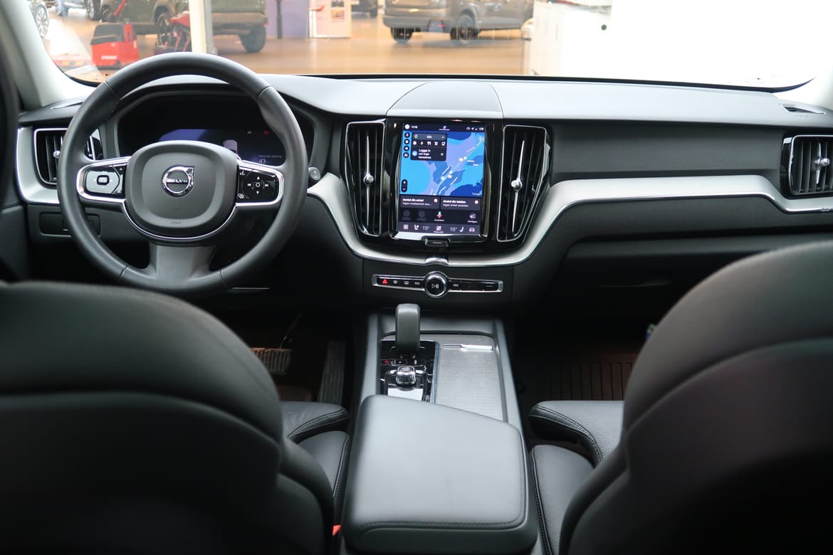 Volvo XC60 2024 - miniatyr 6