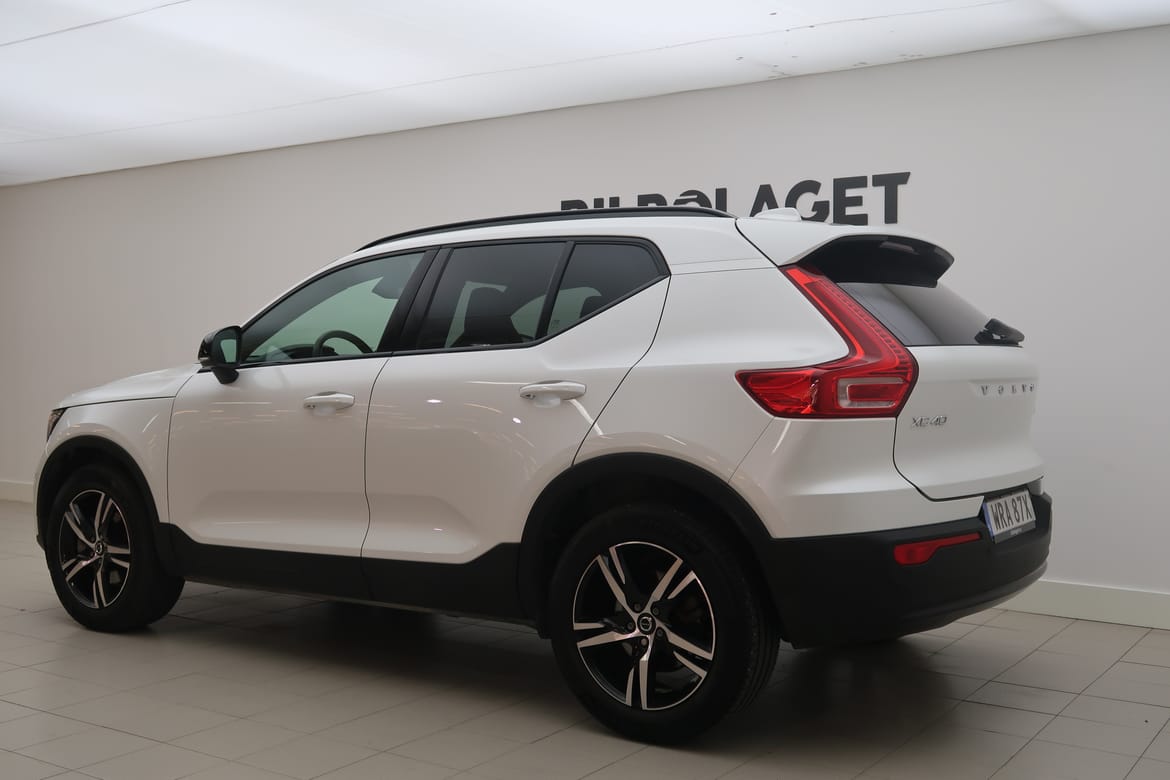 Volvo XC40 2025 - miniatyr 3