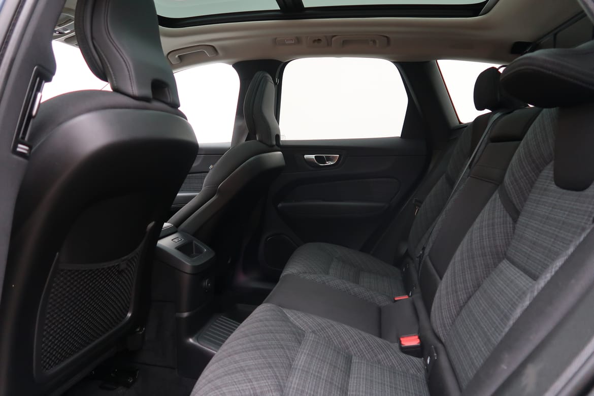 Volvo XC60 2024 - miniatyr 5