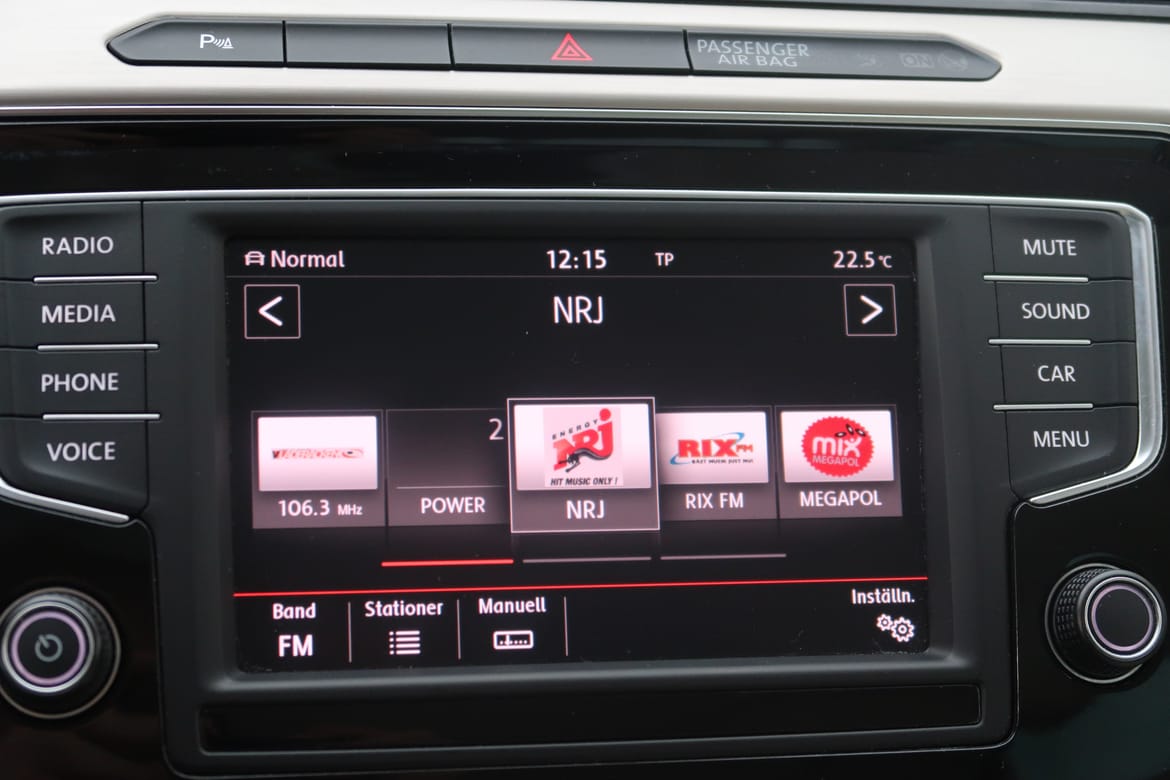 Volkswagen Passat 2016 - miniatyr 12