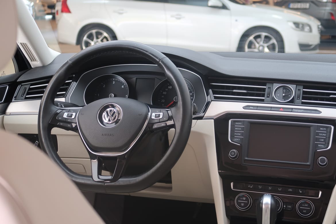Volkswagen Passat 2016 - miniatyr 7