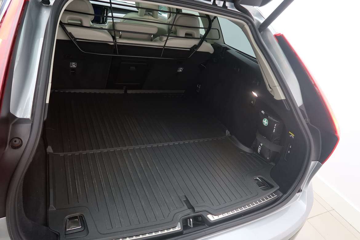 Volvo V90 2018 - miniatyr 24