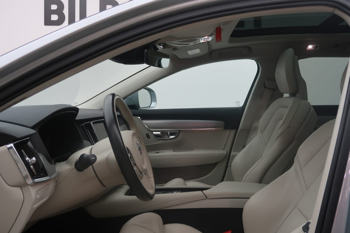Volvo V90 2018 - miniatyr 4