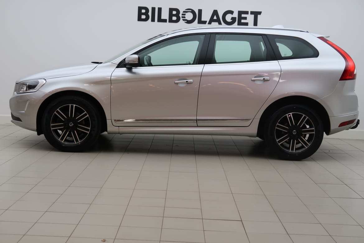 Volvo XC60 2017 - miniatyr 2