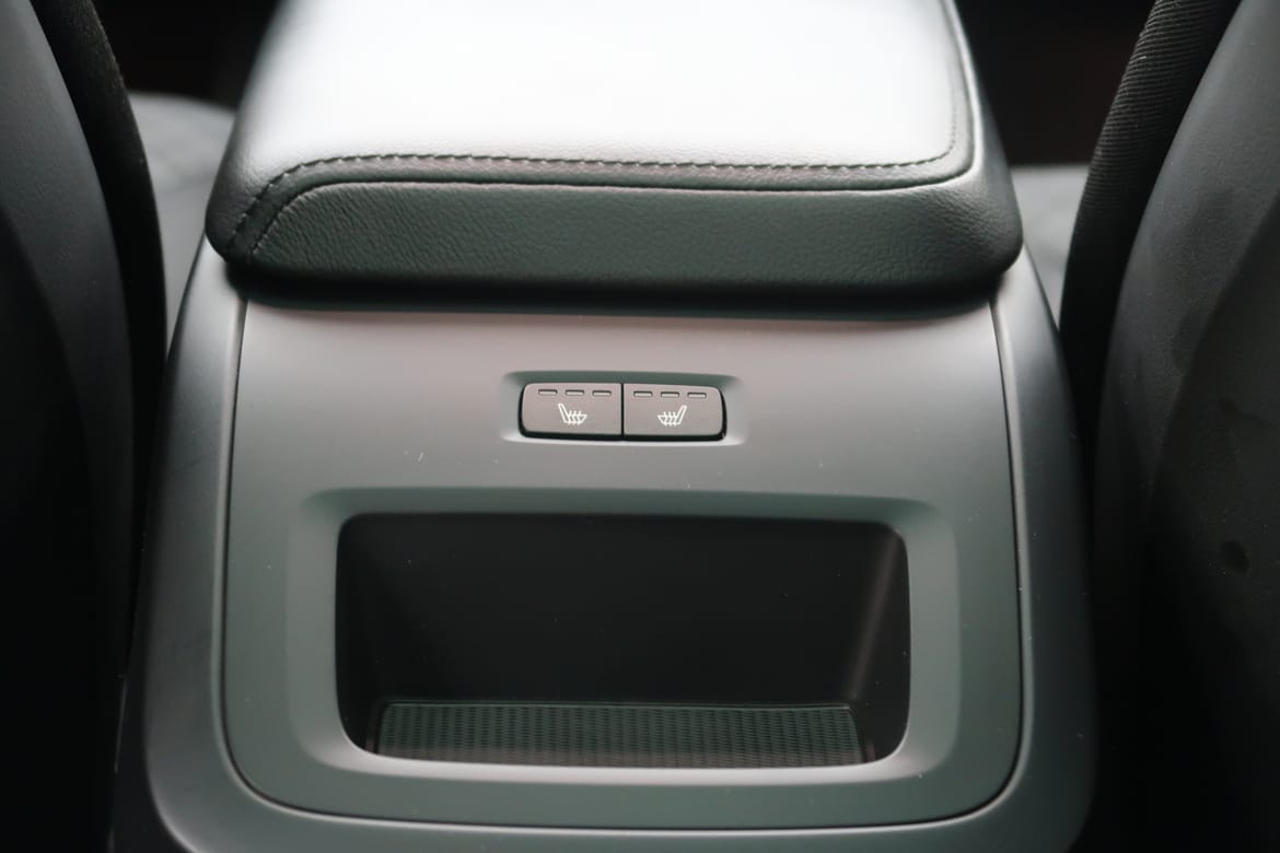 Volvo XC60 2023 - miniatyr 9