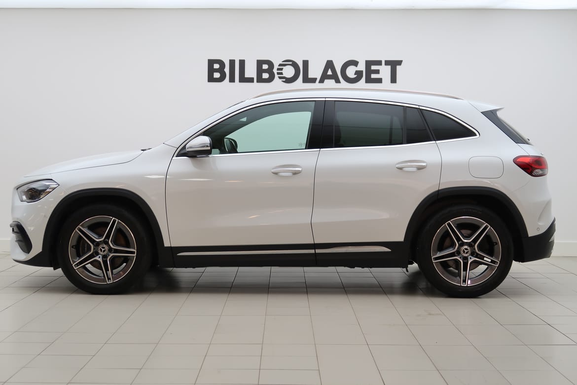 Mercedes-Benz GLA 2021 - miniatyr 2