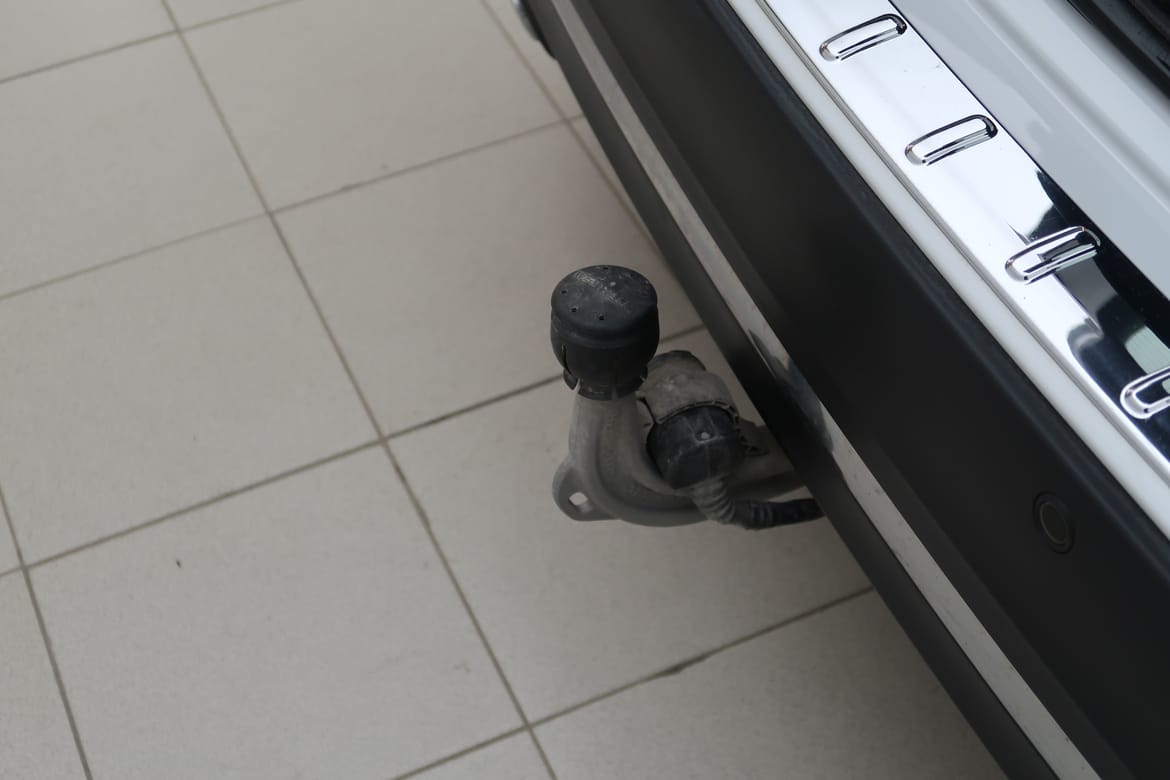Mercedes-Benz GLA 2021 - miniatyr 20