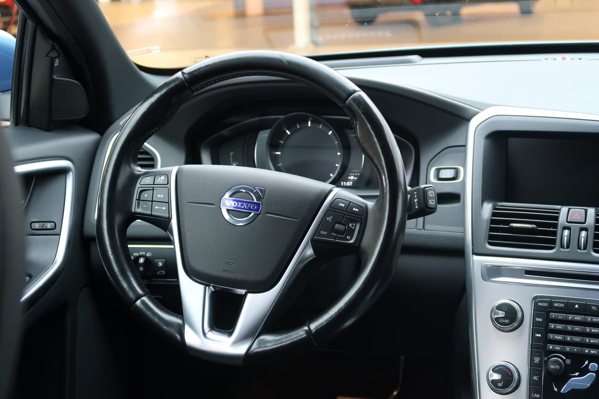 Volvo XC60 2017 - miniatyr 7