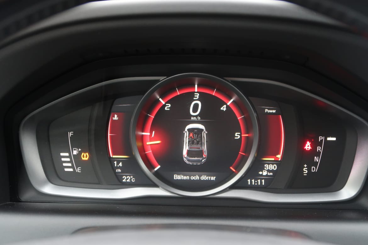 Volvo XC60 2017 - miniatyr 10